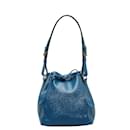 Louis Vuitton Epi Petit Noe Leather Shoulder Bag M44105 in Good condition
