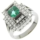 [LuxUness] Platinum Emerald Ring  Metal Ring in Excellent condition - & Other Stories
