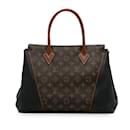 Bolso tote marrón Louis Vuitton con monograma W PM