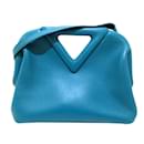 Bolsa de couro Bottega Veneta Point azul