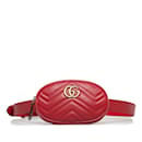 Bolsa de cinto Gucci GG Marmont Matelasse vermelha
