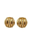 Boucles d'oreilles clips Chanel CC dorées
