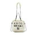 Weiße Chanel Shearling Coco Neige Tote Satchel