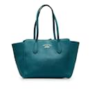 Tote mediano con vuelo de Gucci azul