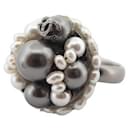 CHANEL PEARLS AND CC LOGO RING 53 SILVER BRASS BRASS PEARLS RING - Chanel
