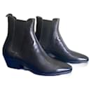 VASSILI CHELSEA ANKLE BOOTS IN SMOOTH LEATHER - Saint Laurent