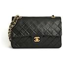 Classic lined flap 25 Black - Chanel