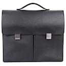 Louis Vuitton Taiga Cuir Big Business Bag Edition