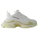 Triple S Sneakers - Balenciaga - Leather Free - White