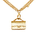 Goldene Chanel CC Flap Charm-Halskette
