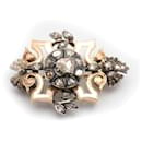 EPOCA ISABELINO BROOCH in Platinum and Rose Gold - Autre Marque