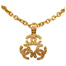 Goldfarbene Halskette mit dreifachem CC-Anhänger von Chanel