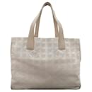 New Travel Line Tote MM  in Very Good Condition - Chanel