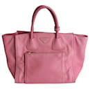 Prada Bolsa modelo Prada Shopper em couro rosa