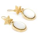 Mother of Pearl Earrings in Yellow Gold. - Autre Marque