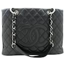Schwarze Farbe 2008 GST-Einkaufstasche aus Kaviarleder - Chanel