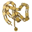Cinturón con medallón de estrella CC - Chanel