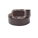 Gucci GG Signature Skinny Belt Leather Belt in Fair condition