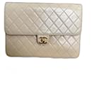 Chanel On Chain Wallet in beige smooth leather