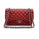 Rote gesteppte zeitlose klassische Jumbo-Umhängetasche 30 cm - Chanel