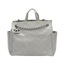 Bolso satchel gris Chanel CC Pocket Matelasse de cuero