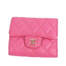 Portafoglio in pelle di caviale Chanel CC rosa
