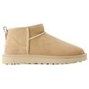 W Classic Ultra Mini Ankle Boots - UGG - Leather - Sand - Ugg