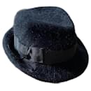 Sombrero Fornarina Negro en Angora T. S (54-55 cm)