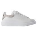 Oversized Sneakers - Alexander Mcqueen - Leather - White/Argenté