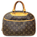 Louis Vuitton Monogram Trouville Canvas Handbag M42228  in Fair condition