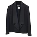 CHANEL Blazer de jaqueta com botão e logotipo CC de lã preta - Chanel