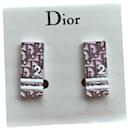 Magnífico par de brincos Christian Dior, logotipo do monograma do trotador oblíquo,
