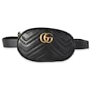 Gucci Gg Marmont Gürteltasche aus schwarzem Matelasse-Leder 95/38
