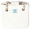 Chanel Weiße gesteppte kleine Einkaufstasche aus Lammleder
