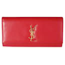 Pochette Cassandre en cuir de veau lisse rouge Saint Laurent