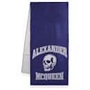 Schal mit Varsity-Totenkopf-Logo – Alexander McQueen – Wolle – Blau - Alexander Mcqueen