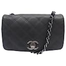 CHANEL SIMPLE HANDBAG CLASP TIMELESS QUILTED LEATHER HANDBAG - Chanel