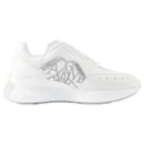 Sprint Runner Sneakers - Alexander Mcqueen - Leather - White/silver