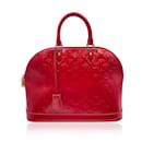 Borsa rossa Pomme D'Amour con monogramma Vernis Alma GM - Louis Vuitton