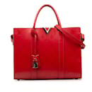 Sac à main rouge Louis Vuitton Monogram Cuir Plume Very Tote MM