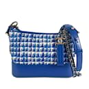 Petit sac à bandoulière Gabrielle Hobo en tweed bleu Chanel