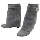 SHOES ANKLE BOOTS GIVENCHY SHARK LOCK BE08906040 Gris 35 ANKLE BOOTS - Givenchy
