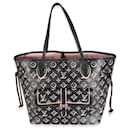 Louis Vuitton Toile Monogram Rose Noir Fall For You Neverfull MM