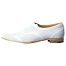 Chaussures perforées en cuir blanc - taille EU 37 - Hermès