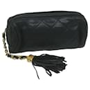 CHANEL Pouch Lamb Skin Black CC Auth bs11890 - Chanel