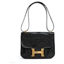 Bolsa de couro preto precioso Hermes Sac Constance. - Hermès
