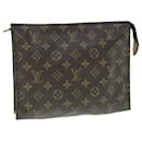 Toilette Poche Monogram Louis Vuitton 26 Pochette M47542 Auth LV 63738