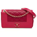 Bolsa pequena Chanel vermelha em pele de carneiro vintage Mademoiselle com aba