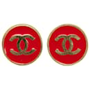 Boucles d'oreilles à clip CC en or Chanel