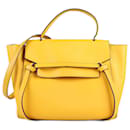 CELINE Mini bolsa de cinto de couro de bezerro liso em amarelo - Céline